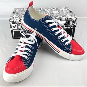 Florida Atlantic University size 9